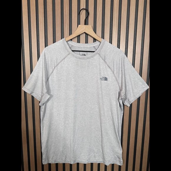The North Face T Shirt Mens Gray Short Sleeve Jersey Fabric Logo Tee - Picture 1 of 8